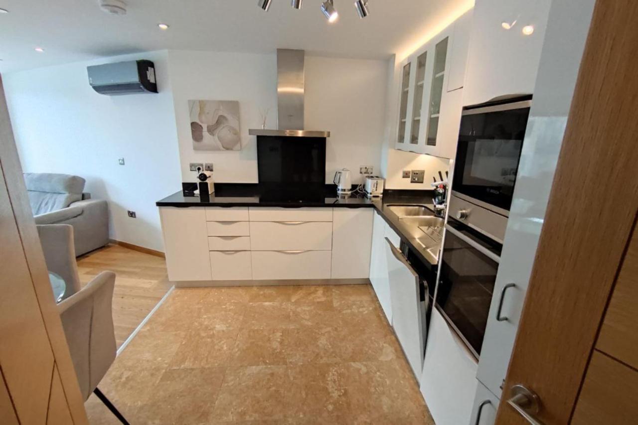 Apartment Seaside Serenity Oasis - High Floor - Stunning Views *