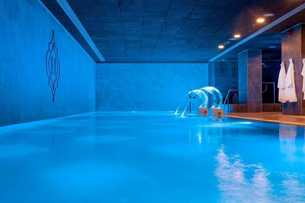 Luxury Sunrise Beach And Oceanview Room With Balcony Gibraltar