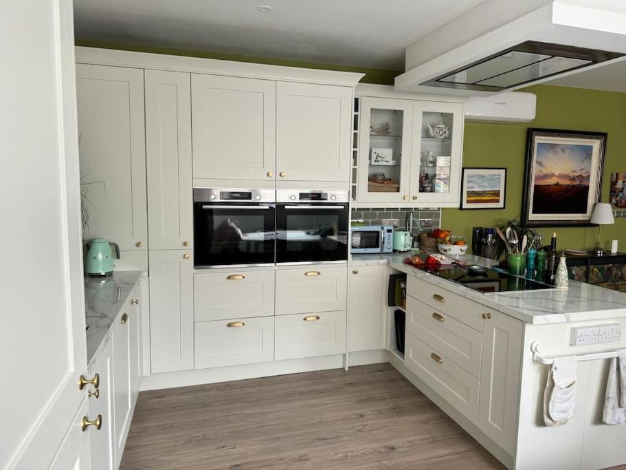 Sleek Oasis In The Heart Of - Sleeps 6 * Gibraltar