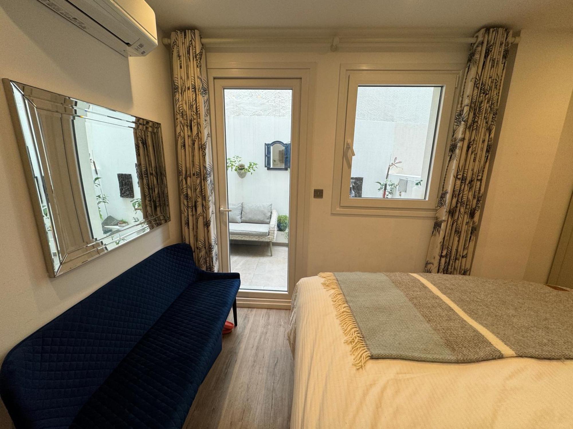 Sleek Oasis In The Heart Of - Sleeps 6 Căn hộ